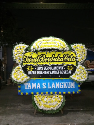 Papan Bunga Duka di Angkola Barat